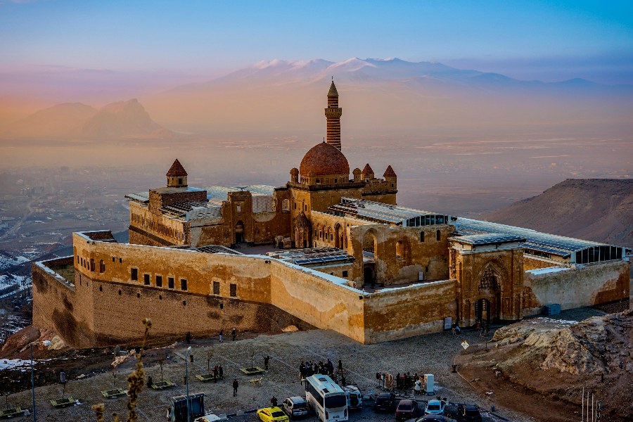 Ishak Pasha Palace